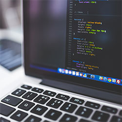 免费剧烈运动扑克视频软件大全，玩扑克小视频